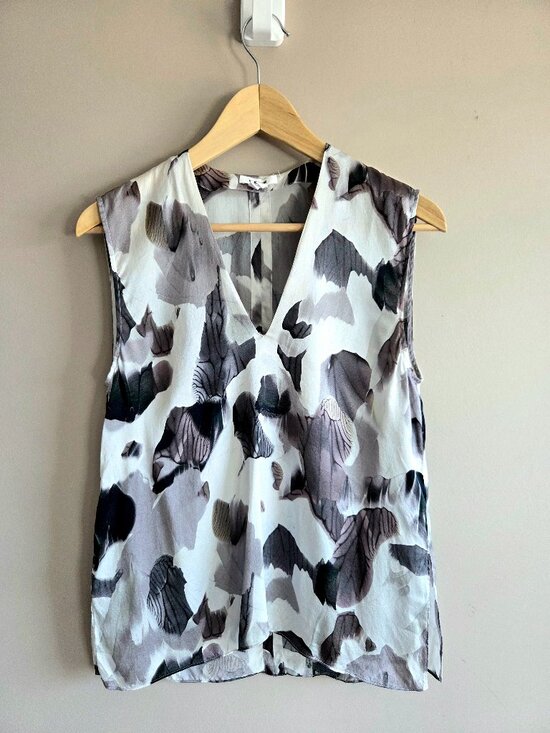 Helmut Lang Tops - Helmut Lang 100% Silk Abstract Design Black White V-Neck Sleeveless Top AS IS
